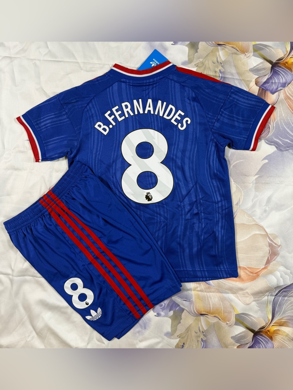 Manchester United 2026/27 Away kids soccer jersey set #B. Fernandes 8